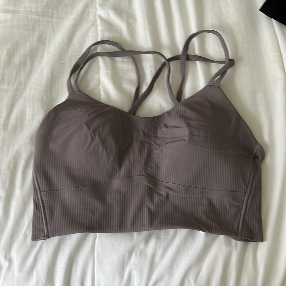 Lululemon like a could long line ribbed bra